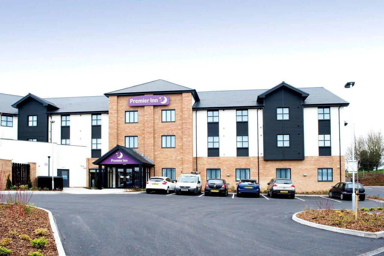 Premier Inn وار المظهر الخارجي الصورة